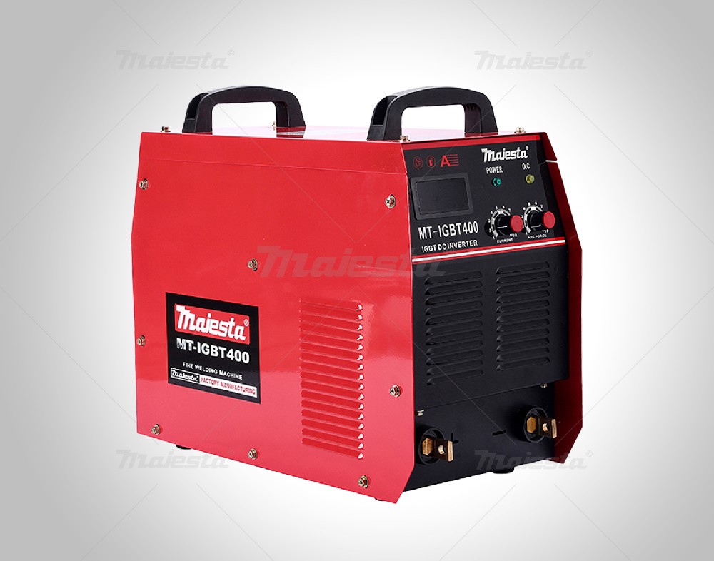 WELDING MACHINE