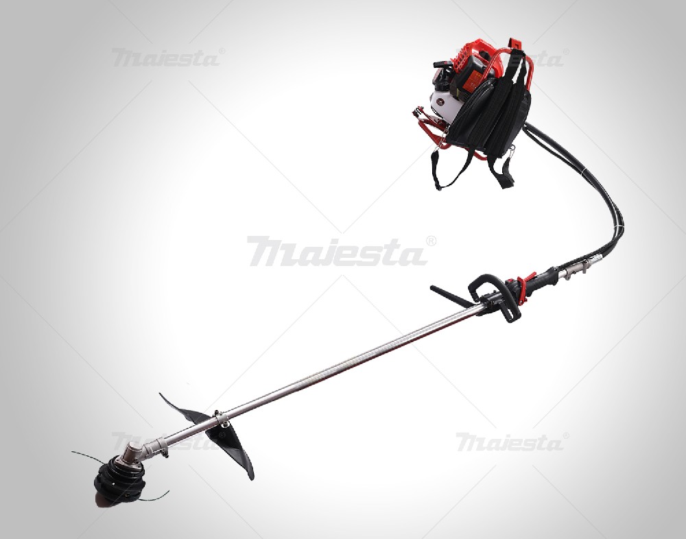 GASOLINE GRASS TRIMMER